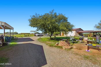 40994 Coyote Rd, San Tan Valley, AZ 85140