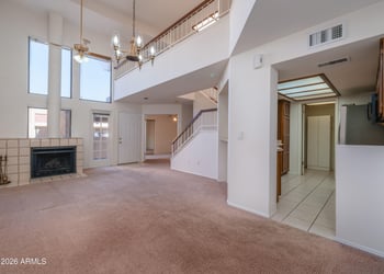 41 Betty Elyse Ln, Phoenix, AZ 85022