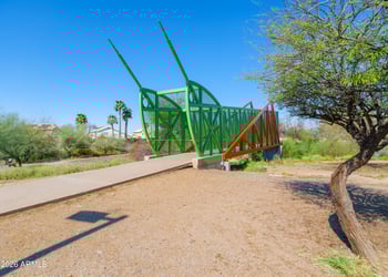 41 Betty Elyse Ln, Phoenix, AZ 85022