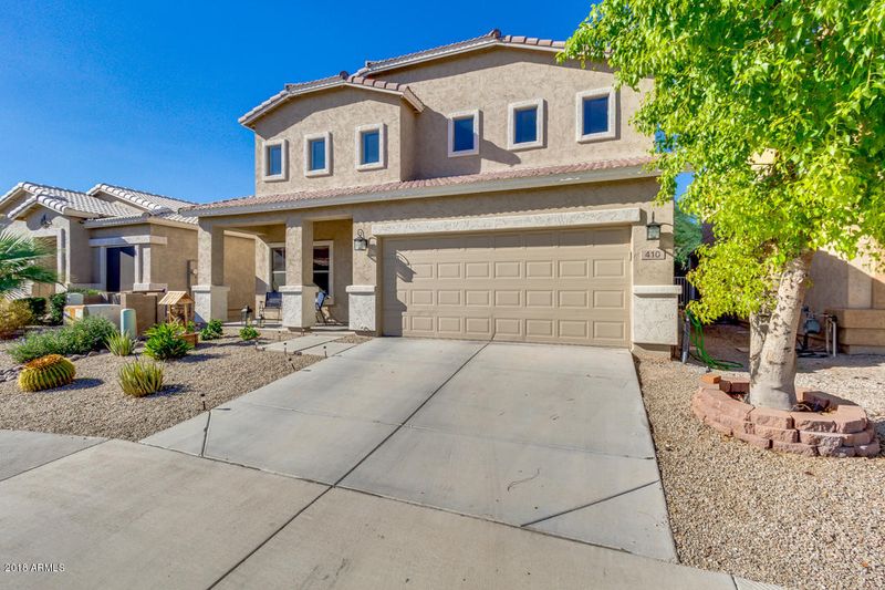 410 E Mule Train Trl, San Tan Valley, AZ 85143