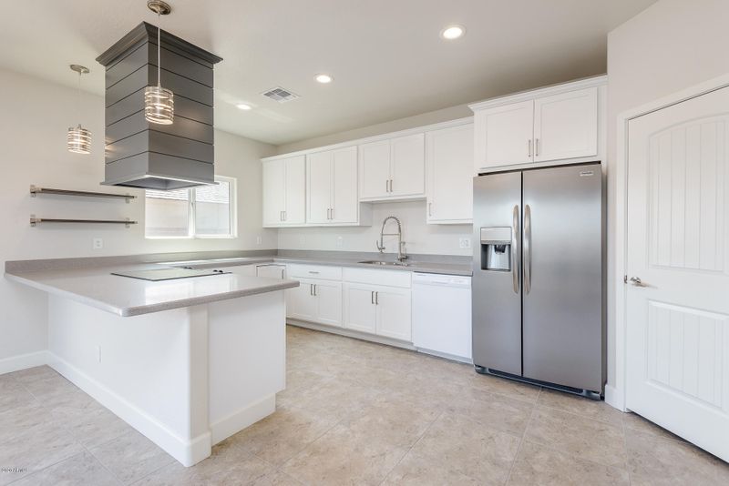 410 S 4th St, Avondale, AZ 85323