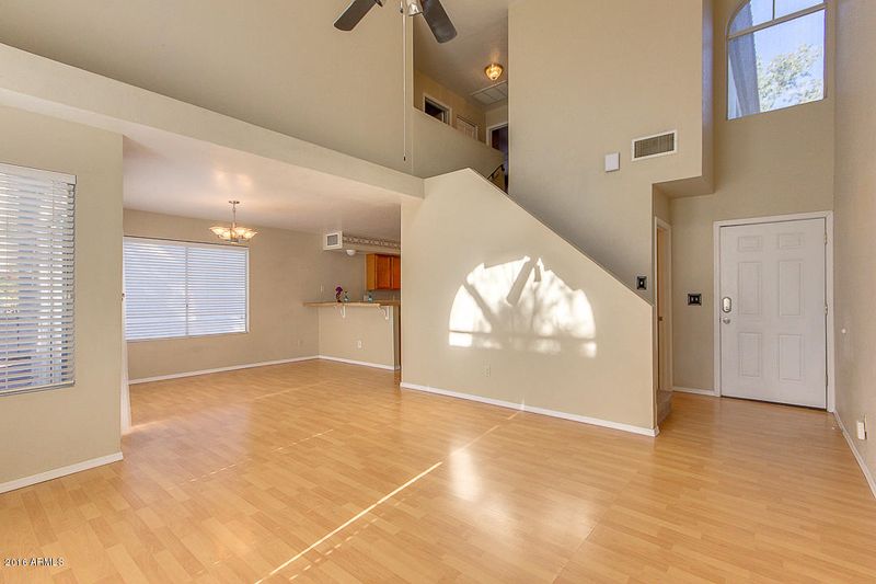 410 S Sunrise Dr, Gilbert, AZ 85233