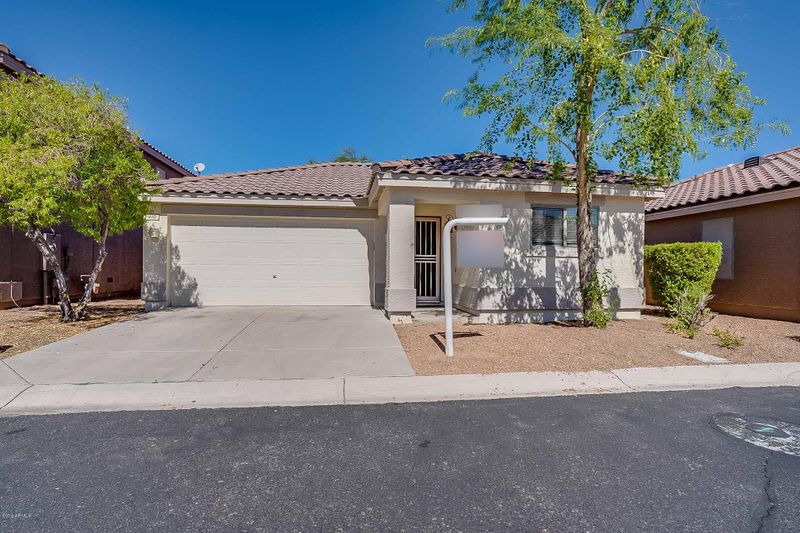 410 W Aloe Pl, Chandler, AZ 85248