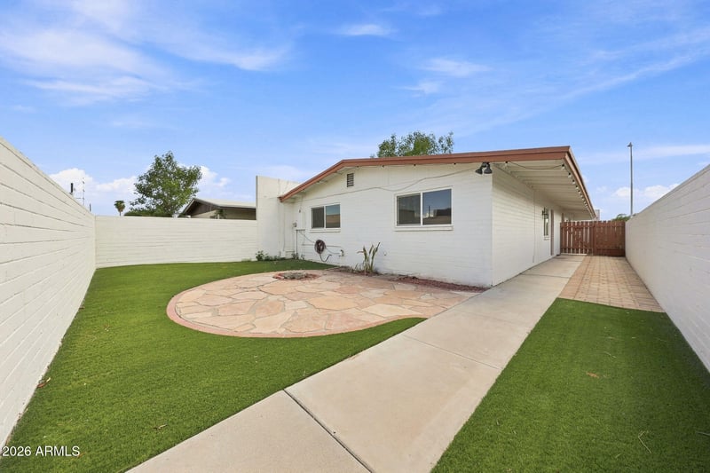 410 W Laguna Dr, Tempe, AZ 85282