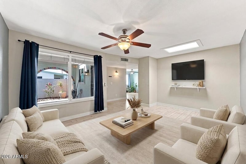 410 W Laguna Dr, Tempe, AZ 85282