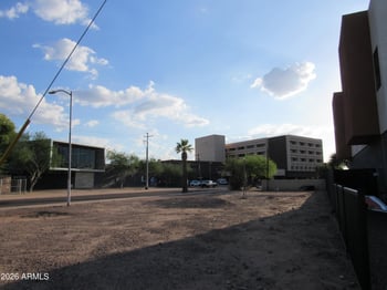 410 Yavapai St #13, Phoenix, AZ 85003