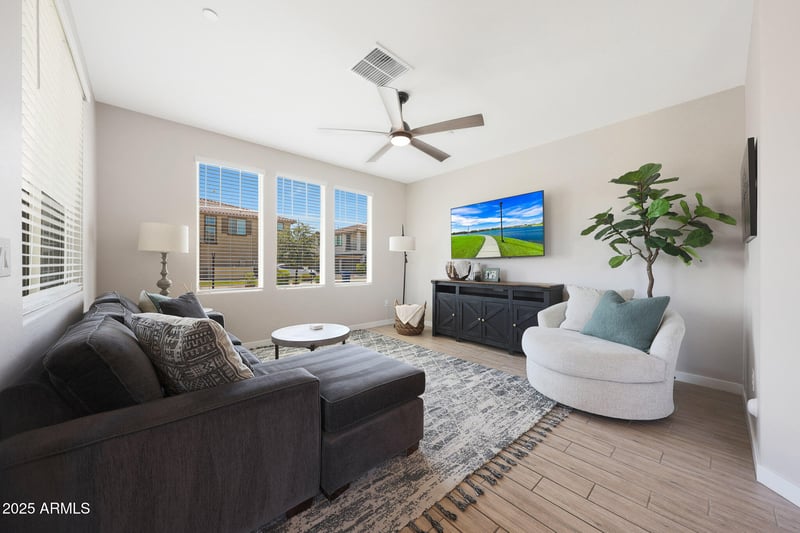 4100 Pinelake Way #104, Chandler, AZ 85249