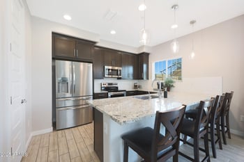 4100 Pinelake Way #104, Chandler, AZ 85249