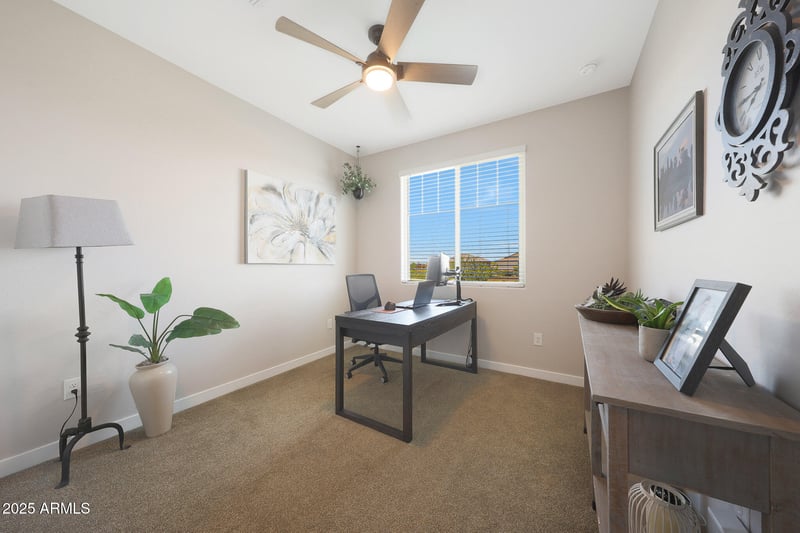 4100 Pinelake Way #104, Chandler, AZ 85249
