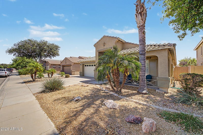4101 Longhorn St, San Tan Valley, AZ 85140