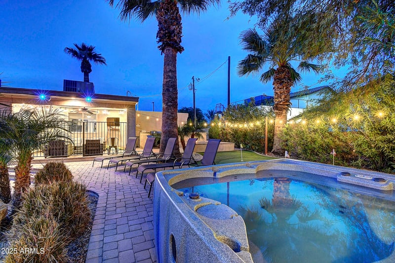 4101 Nisbet Rd, Phoenix, AZ 85032