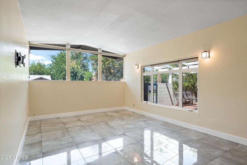 4101 Palm Ln, Phoenix, AZ 85008