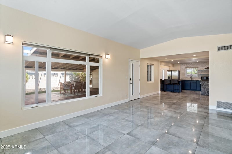 4101 Palm Ln, Phoenix, AZ 85008