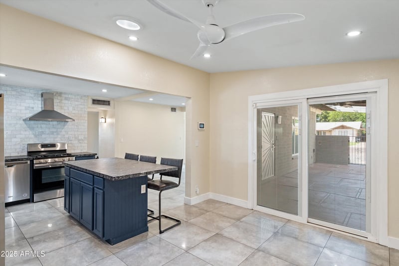 4101 Palm Ln, Phoenix, AZ 85008