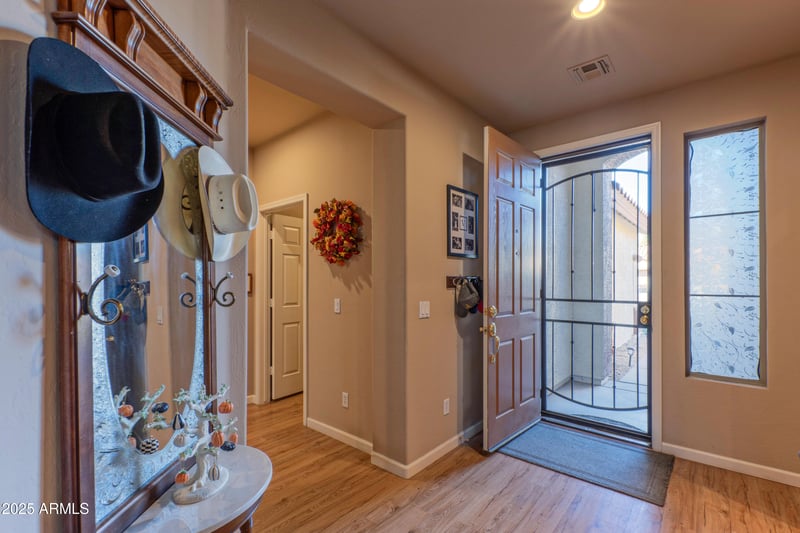 41019 Iron Horse Way, Anthem, AZ 85086