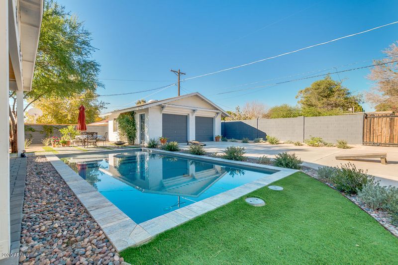 4102 E Cambridge Ave, Phoenix, AZ 85008
