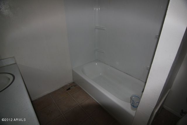 4102 E Moreland St, Phoenix, AZ 85008