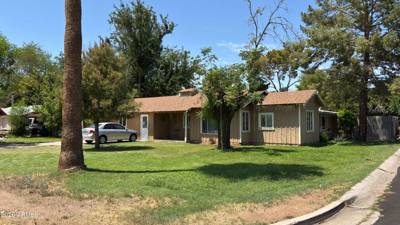 4102 E Palm Ln, Phoenix, AZ 85008