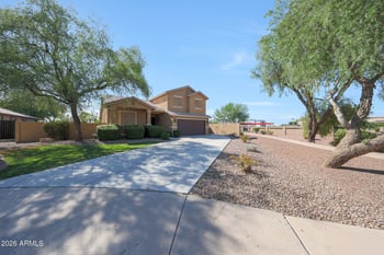 4102 Goldfinch Dr, Gilbert, AZ 85297