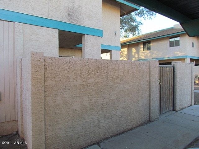 4102 N 69th Dr #1227, Phoenix, AZ 85033