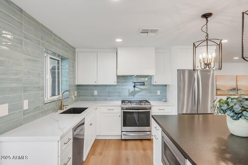 4102 Pinchot Ave, Phoenix, AZ 85018