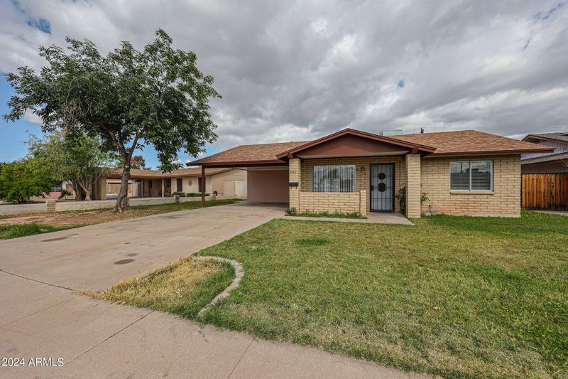 4102 W Wagon Wheel Dr, Phoenix, AZ 85051