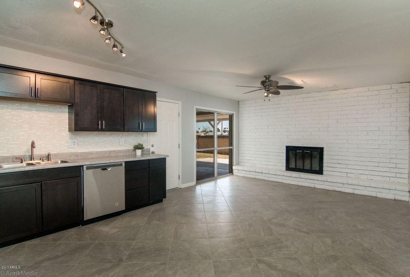 4103 W Butler Dr, Phoenix, AZ 85051