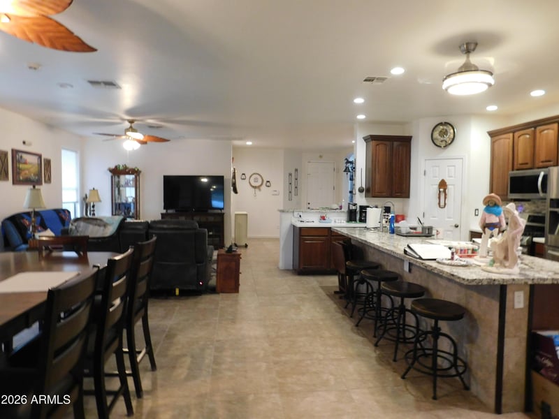 41048 Vine Ave, San Tan Valley, AZ 85140