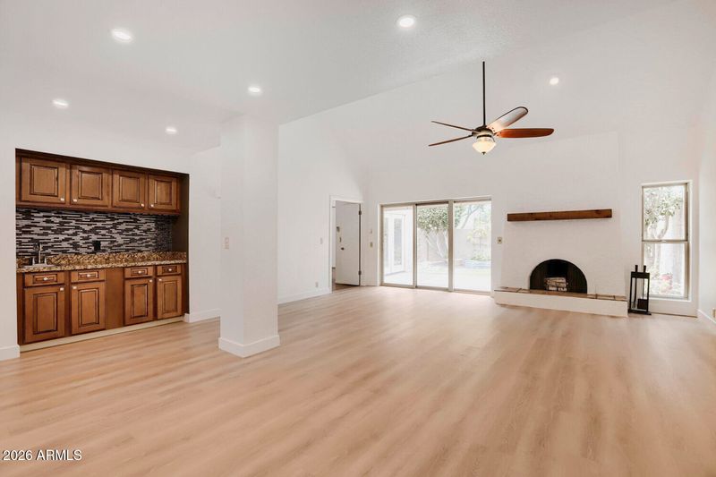 4105 E Larkspur Dr, Phoenix, AZ 85032
