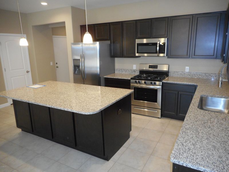 4105 W Crescent Rd, Queen Creek, AZ 85144