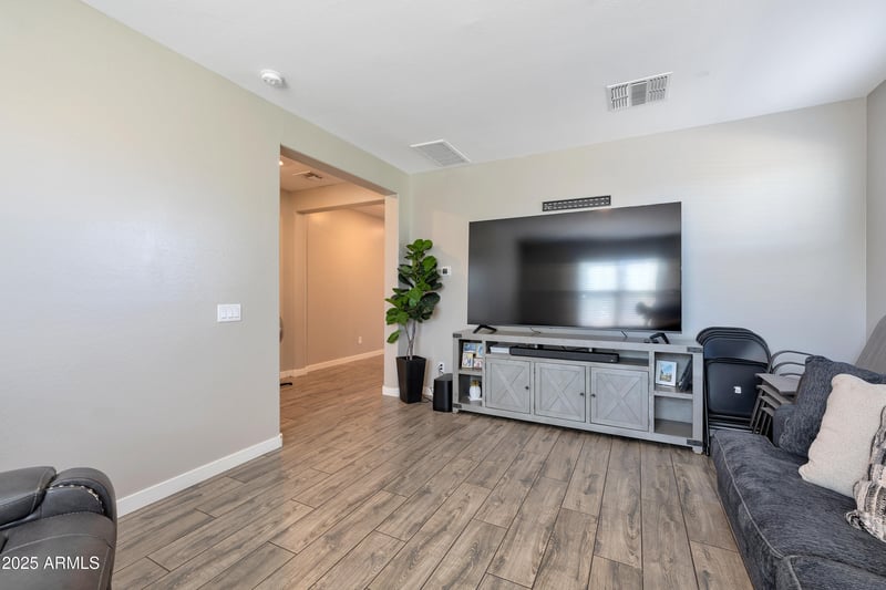 4106 97th Ave, Tolleson, AZ 85353