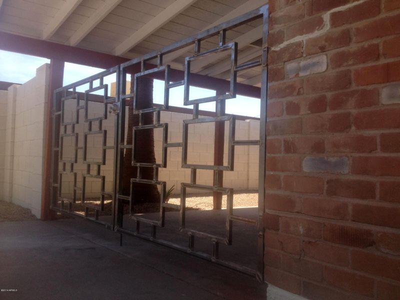 4107 E Almeria Rd, Phoenix, AZ 85008