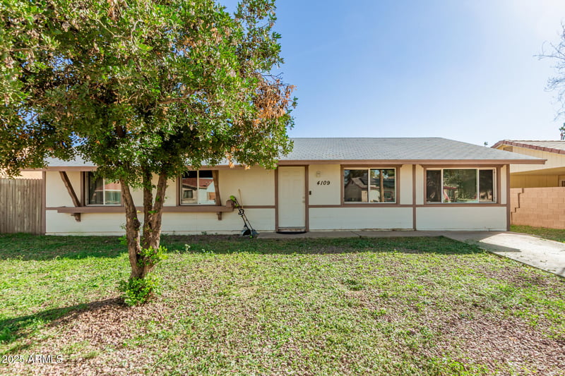 4109 72nd Dr, Phoenix, AZ 85033