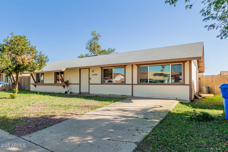 4109 72nd Dr, Phoenix, AZ 85033