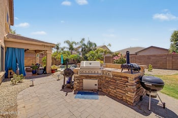 4109 Peach Tree Dr, Chandler, AZ 85249