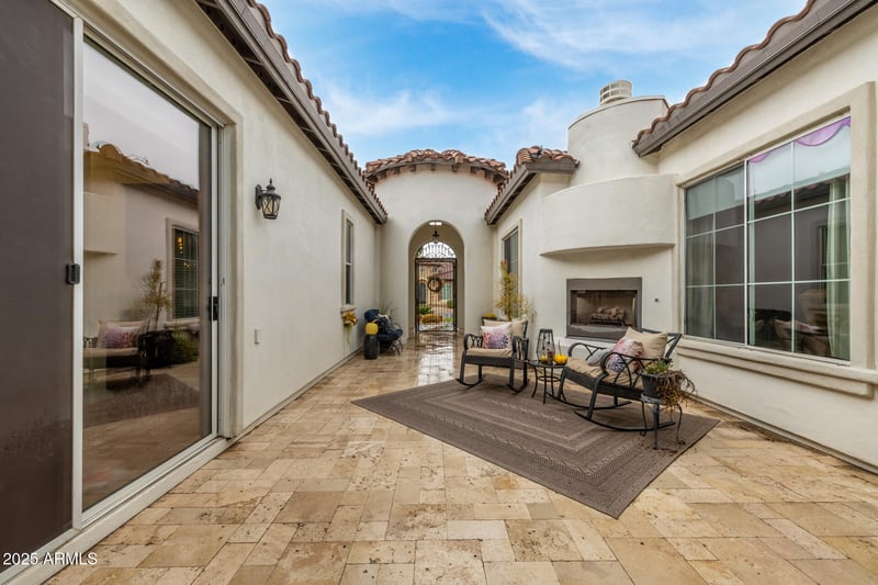 411 Crescent Pl, Chandler, AZ 85249