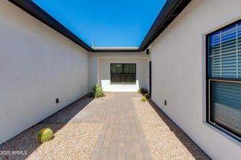 4110 47th St, Phoenix, AZ 85018