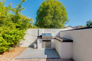 4110 47th St, Phoenix, AZ 85018