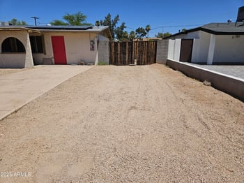 4110 Wagoner Rd, Phoenix, AZ 85032