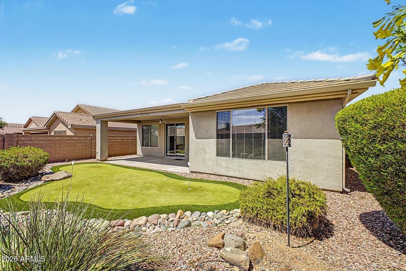 41105 N Prestancia Dr, Phoenix, AZ 85086