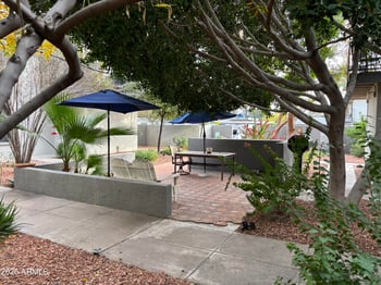 4111 Camelback Rd #17, Phoenix, AZ 85018