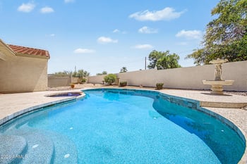 4111 Cholla Canyon Dr, Phoenix, AZ 85044