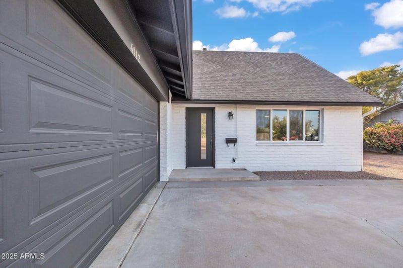 4112 Grandview Ave, Tempe, AZ 85282