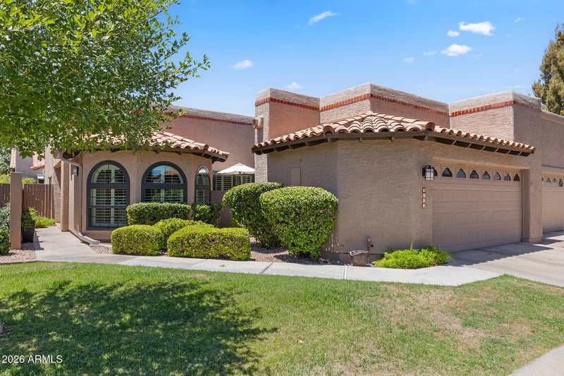 4113 E Paradise Dr, Phoenix, AZ 85028