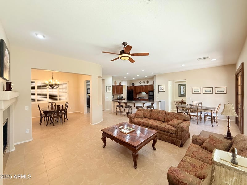 4113 Narrowleaf Dr, Gilbert, AZ 85298
