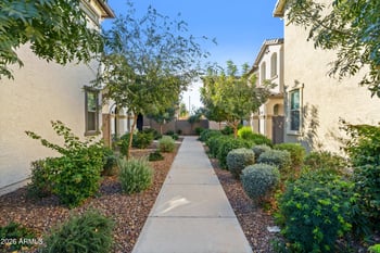 4114 58th Ln, Phoenix, AZ 85043