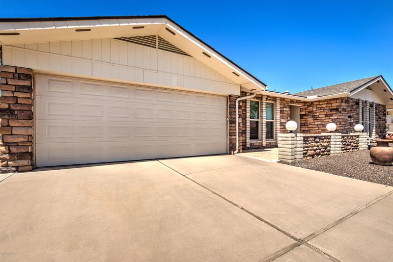 4114 E Capri Ave, Mesa, AZ 85206