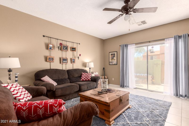 4114 E Union Hills Dr #1010, Phoenix, AZ 85050