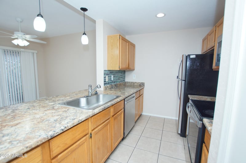 4114 E Union Hills Dr #1012, Phoenix, AZ 85050
