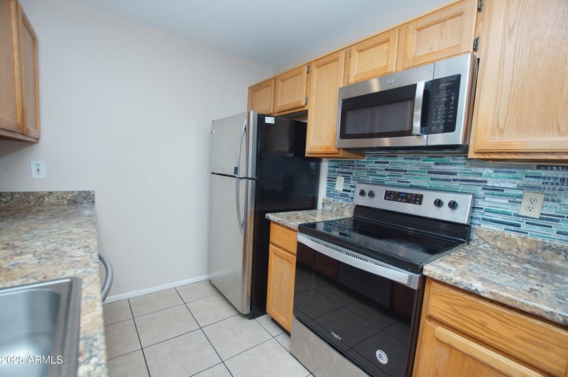 4114 E Union Hills Dr #1012, Phoenix, AZ 85050